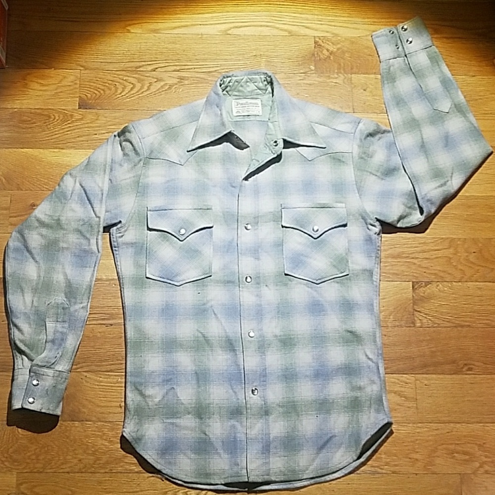 Vintage Pendleton 100% virgin wool button shirt